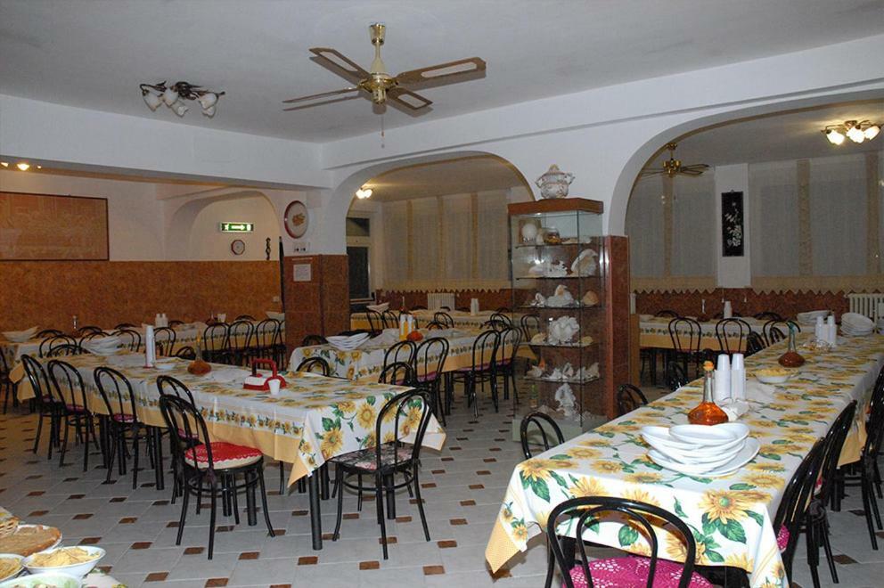 Hotel Oasi Di Pace Sutri Zewnętrze zdjęcie